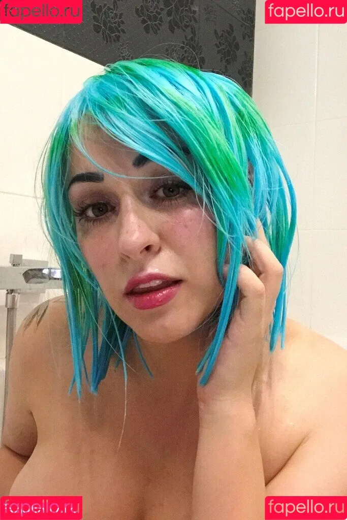 Senedy Onlyfans Photo Gallery 