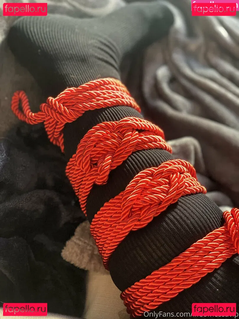 lifeofnessavip Onlyfans Photo Gallery 