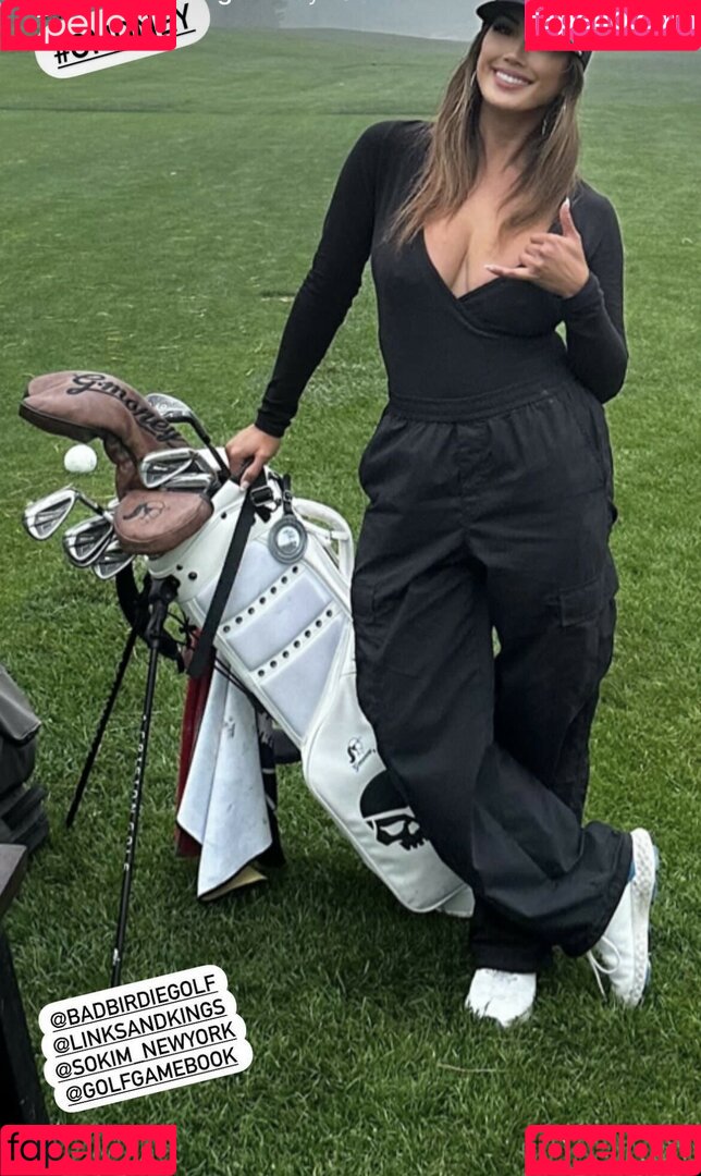 Geena Martinez Onlyfans Photo Gallery 