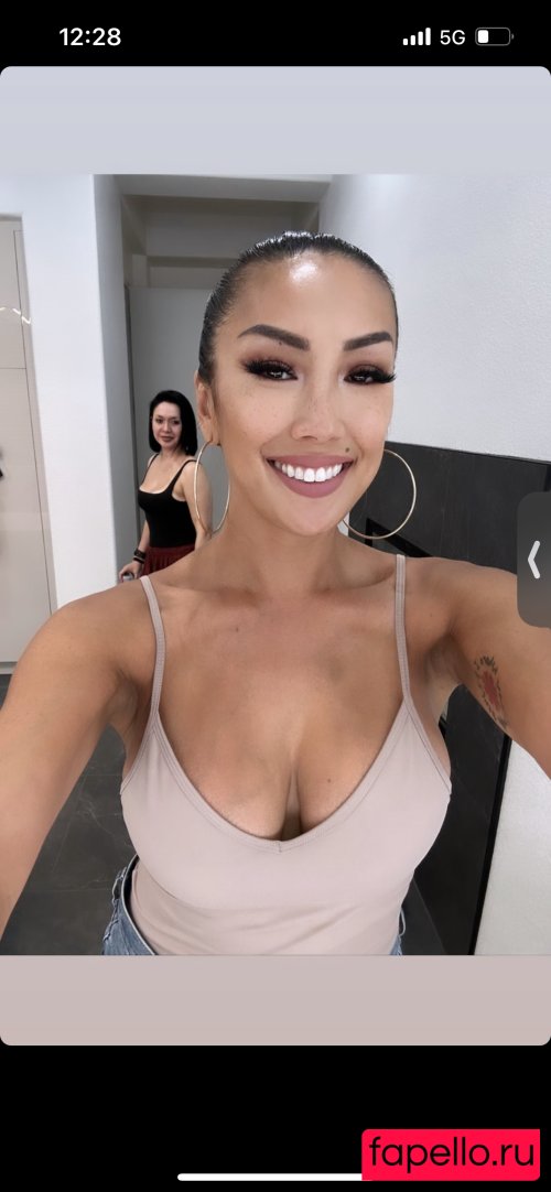 Geena Martinez Onlyfans Photo Gallery 