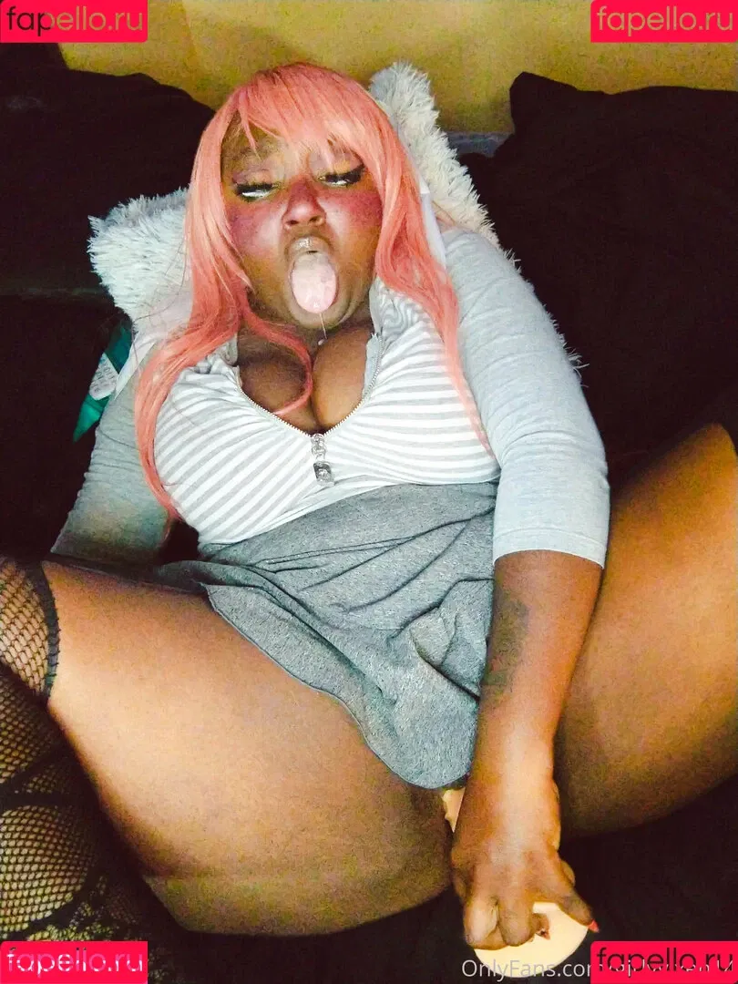 girlyvixxxen Onlyfans Photo Gallery 