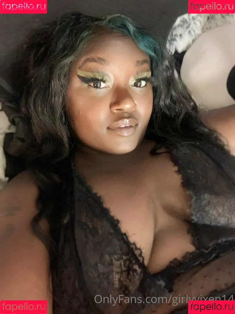 girlyvixxxen Onlyfans Photo Gallery 