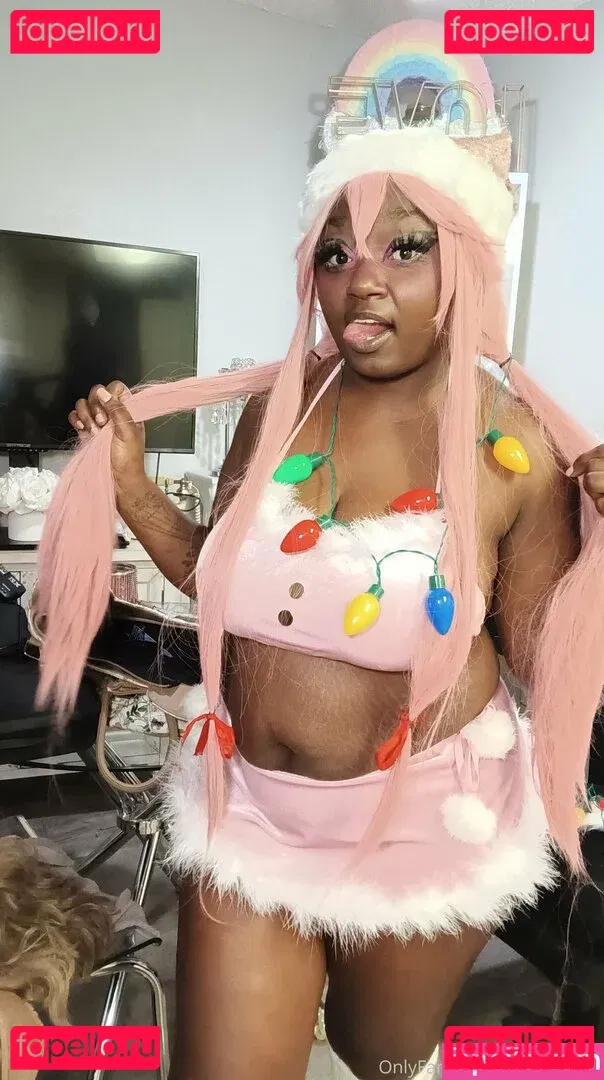 girlyvixxxen Onlyfans Photo Gallery 