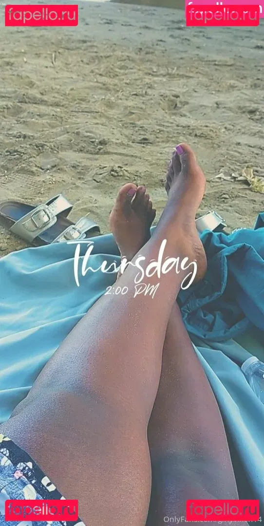 girlyvixxxen Onlyfans Photo Gallery 