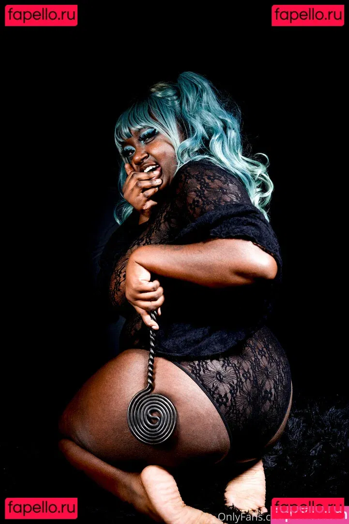 girlyvixxxen Onlyfans Photo Gallery 