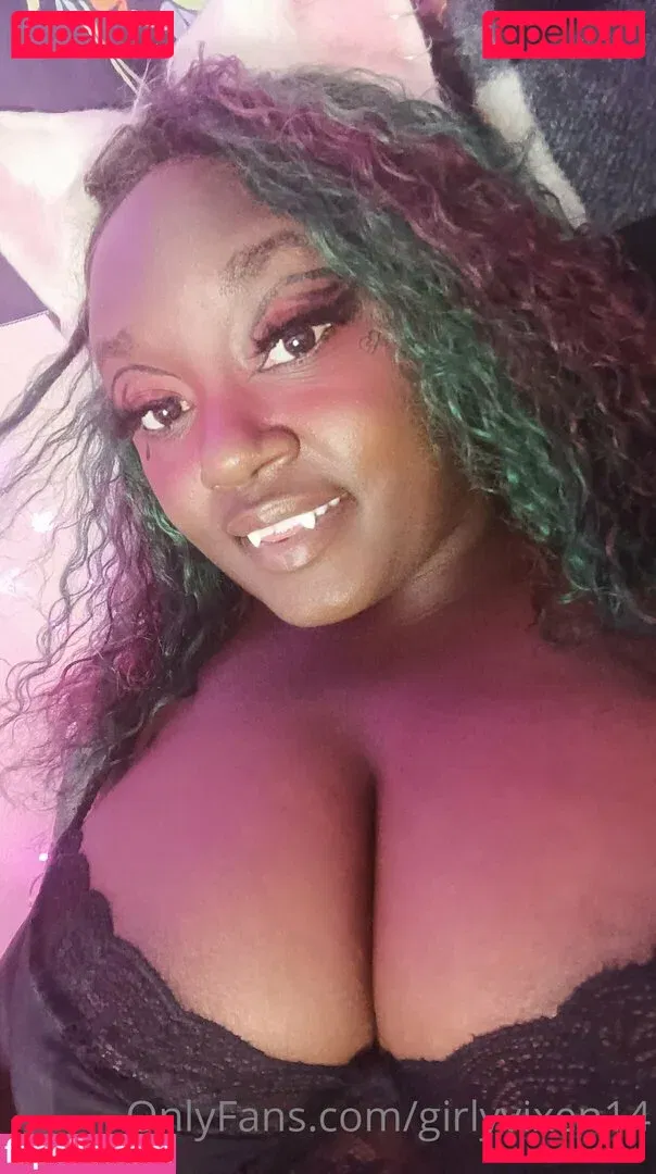 girlyvixxxen Onlyfans Photo Gallery 