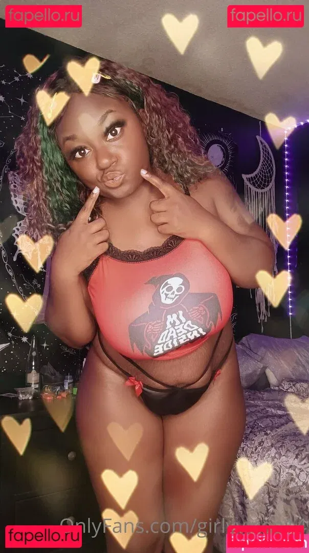 girlyvixxxen Onlyfans Photo Gallery 