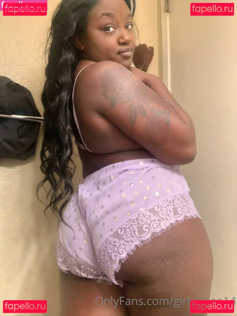 girlyvixxxen Onlyfans Photo Gallery 