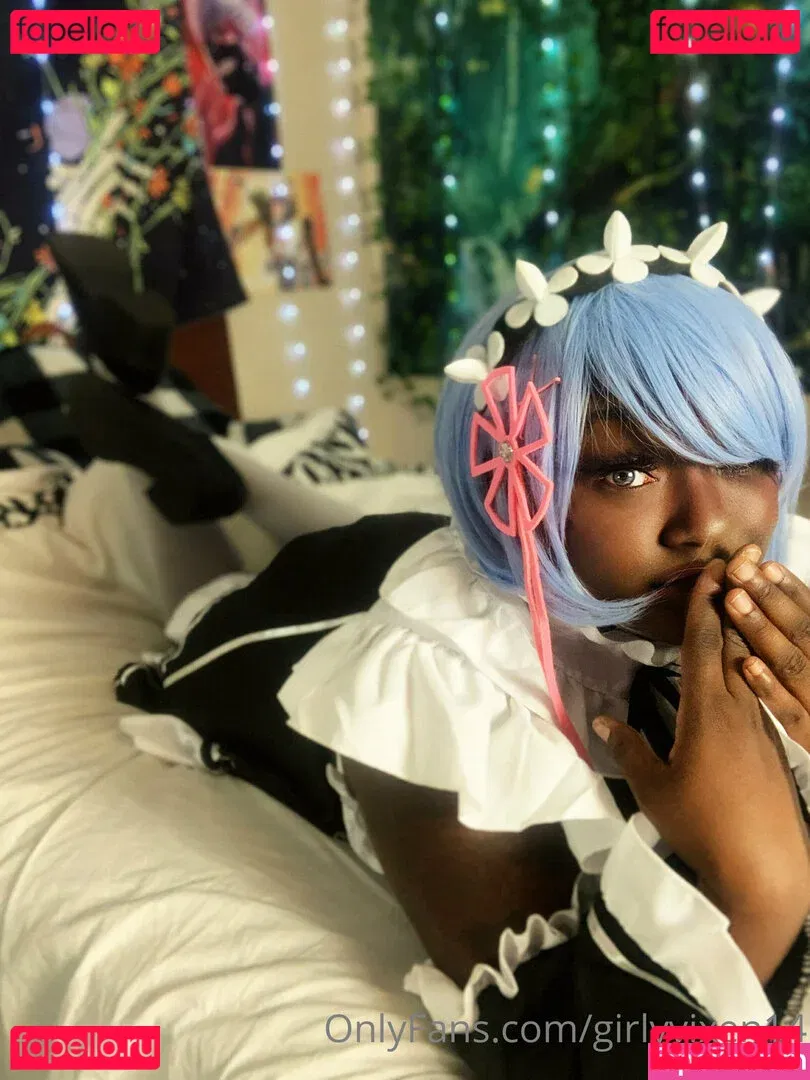 girlyvixxxen Onlyfans Photo Gallery 