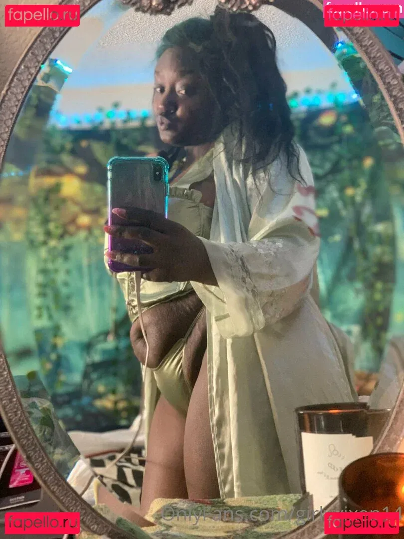 girlyvixxxen Onlyfans Photo Gallery 