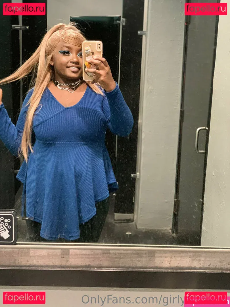 girlyvixxxen Onlyfans Photo Gallery 