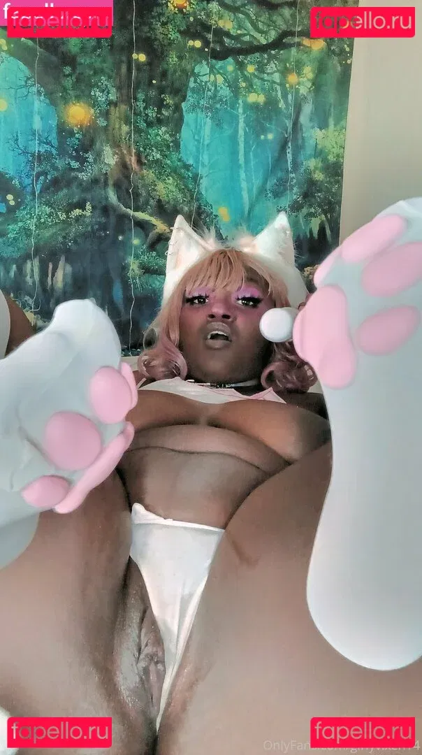 girlyvixxxen Onlyfans Photo Gallery 