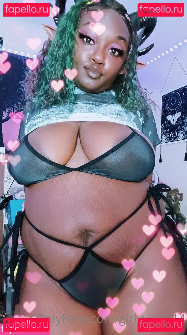 girlyvixxxen Onlyfans Photo Gallery 