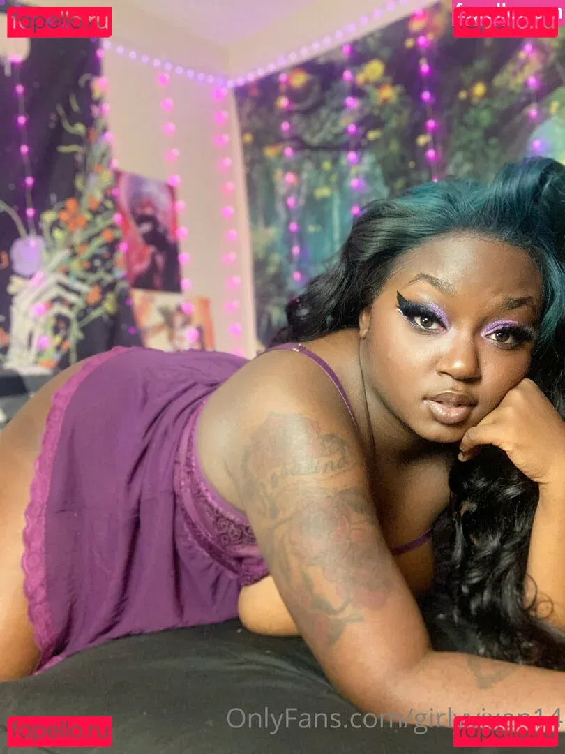 girlyvixxxen Onlyfans Photo Gallery 