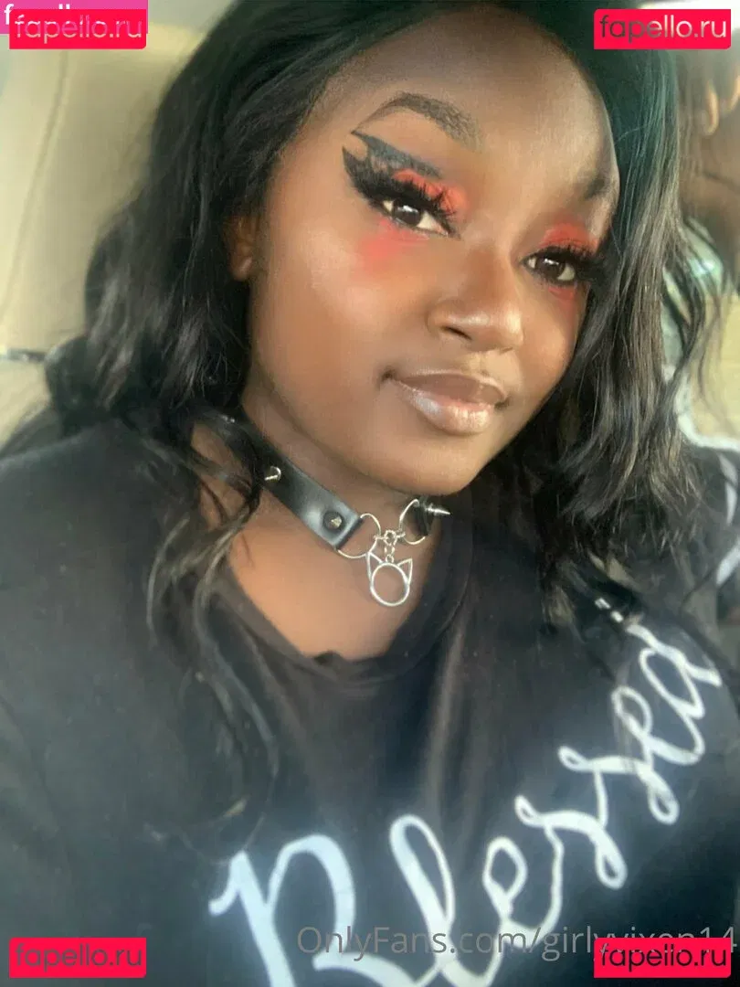 girlyvixxxen Onlyfans Photo Gallery 