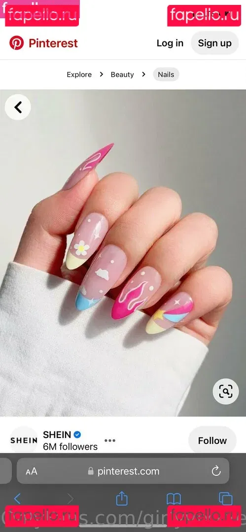 girlyvixxxen Onlyfans Photo Gallery 