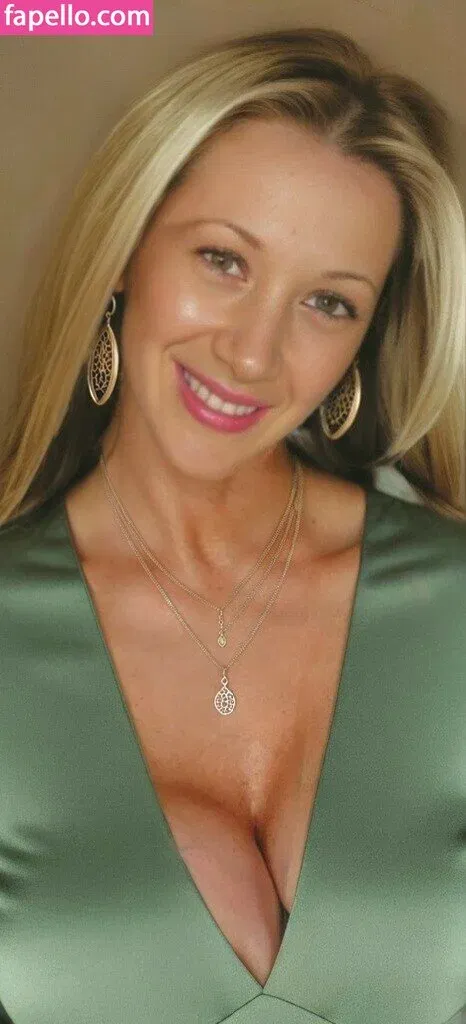 Jayden Jaymes Onlyfans Photo Gallery 