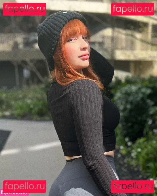 Lara Lunardi Onlyfans Photo Gallery 