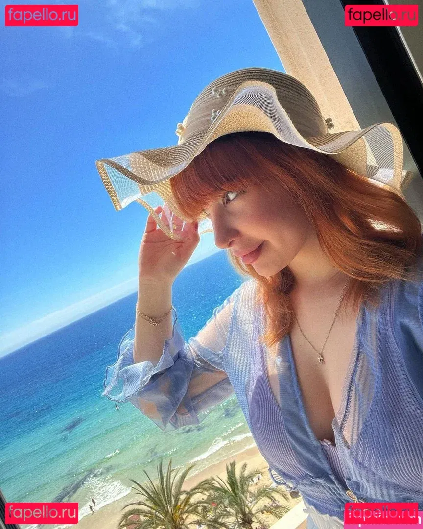 Lara Lunardi Onlyfans Photo Gallery 