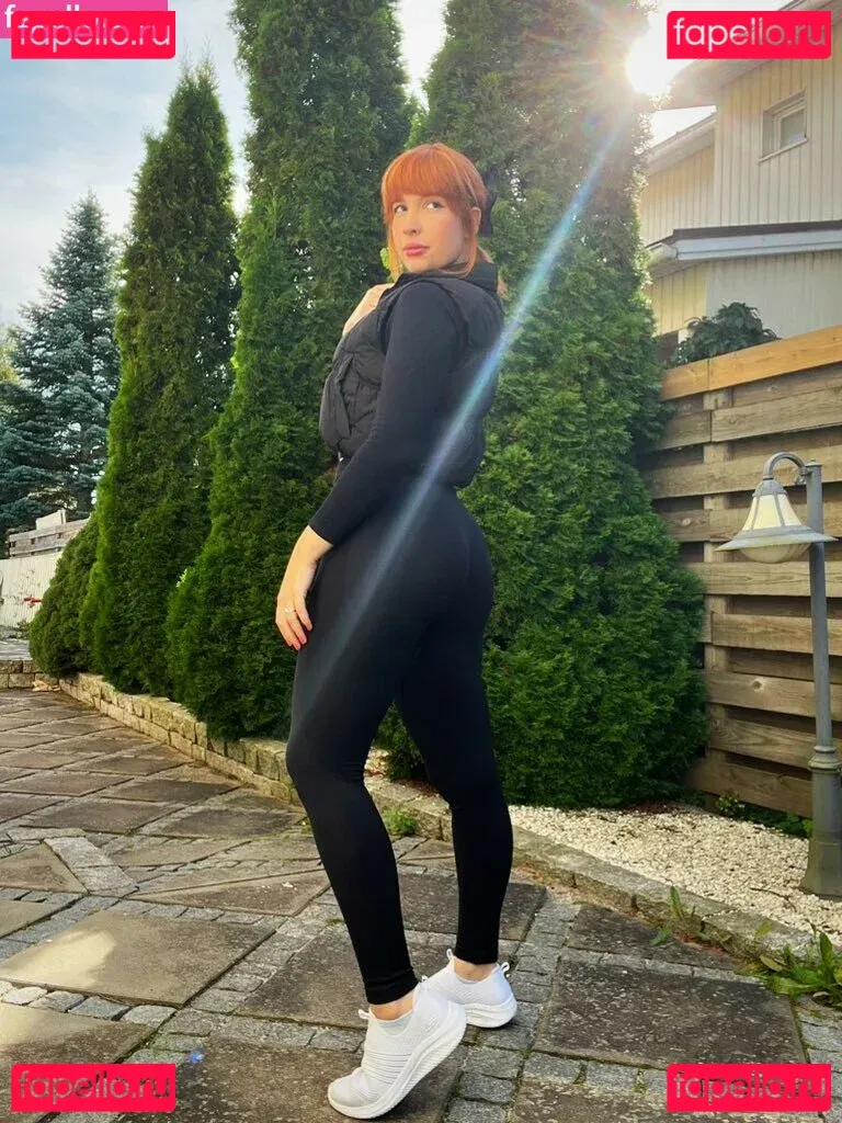 Lara Lunardi Onlyfans Photo Gallery 