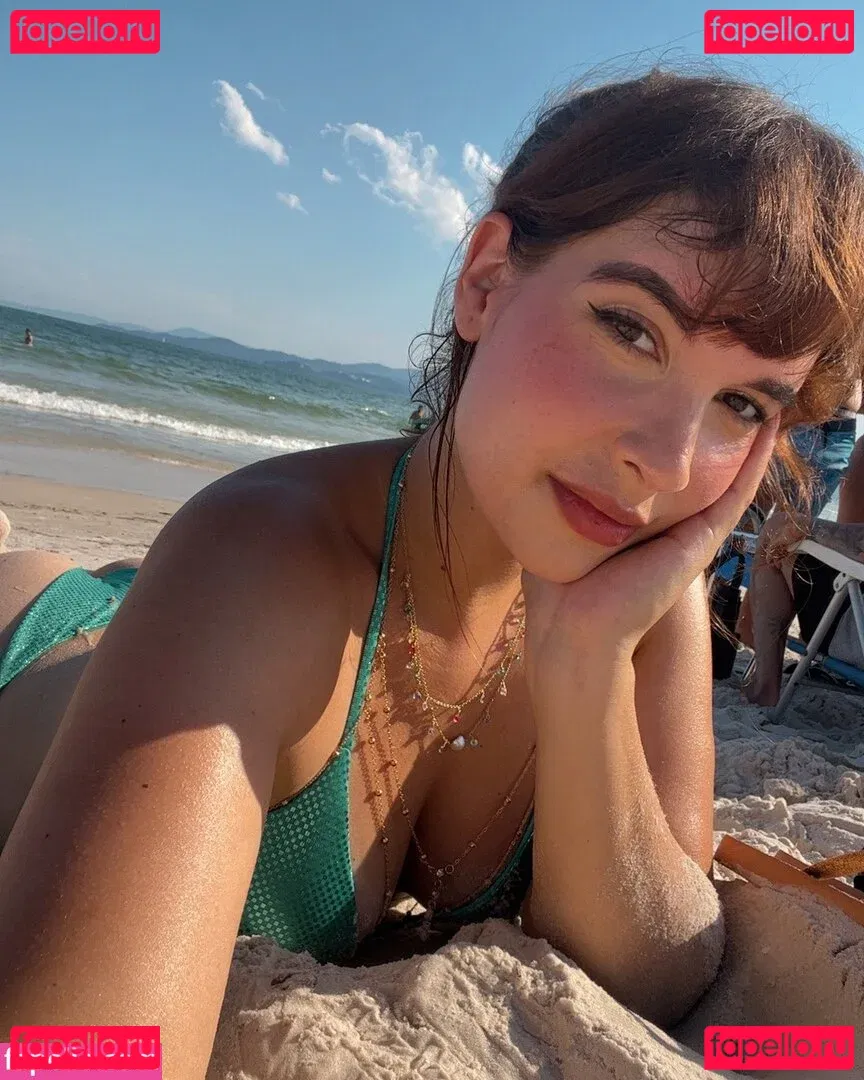 Lara Lunardi Onlyfans Photo Gallery 