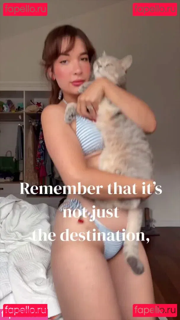 Lara Lunardi Onlyfans Photo Gallery 