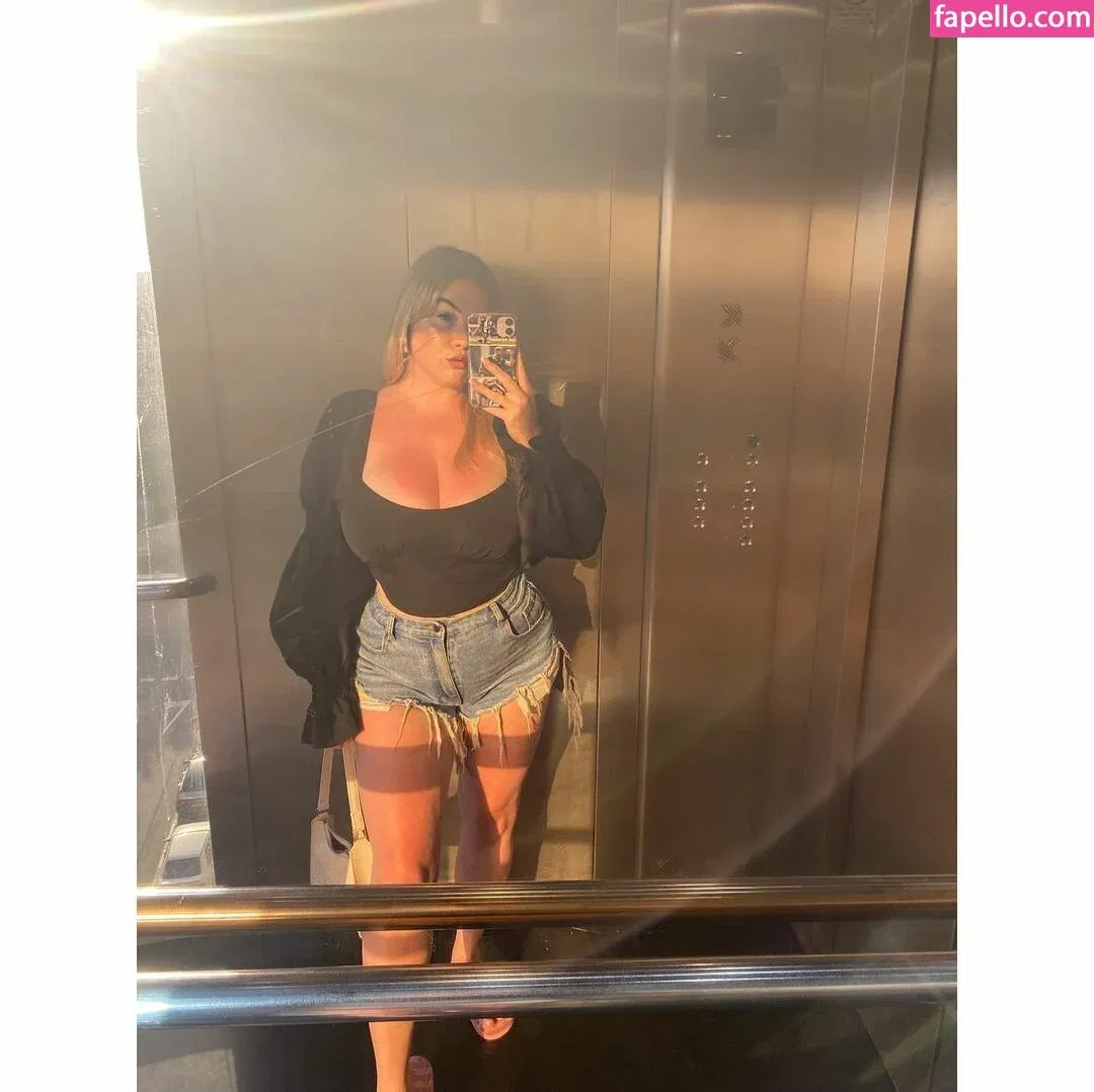 Kendall Rowan Onlyfans Photo Gallery 