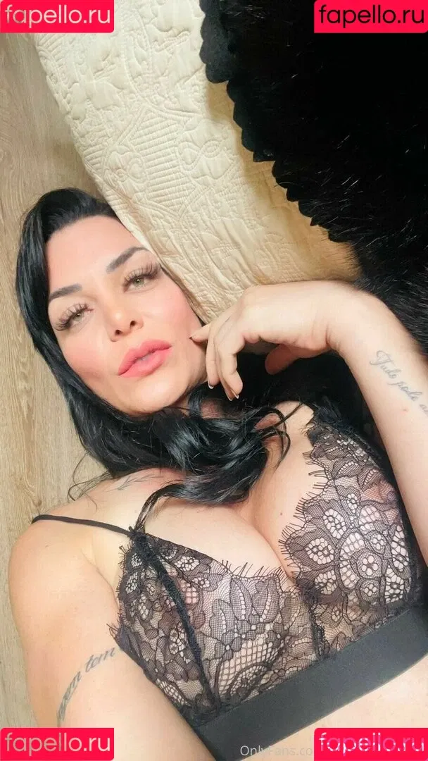 Rhenata Schmidt Onlyfans Photo Gallery 