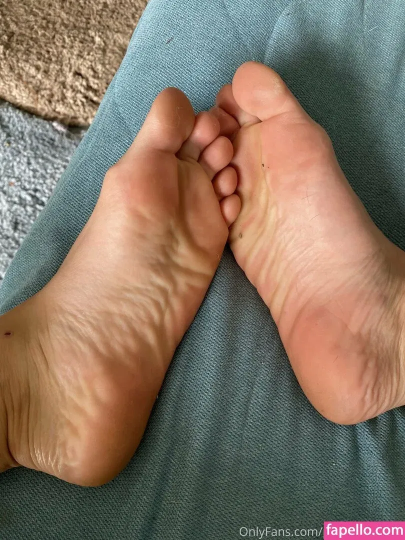 piperscutefeet Onlyfans Photo Gallery 