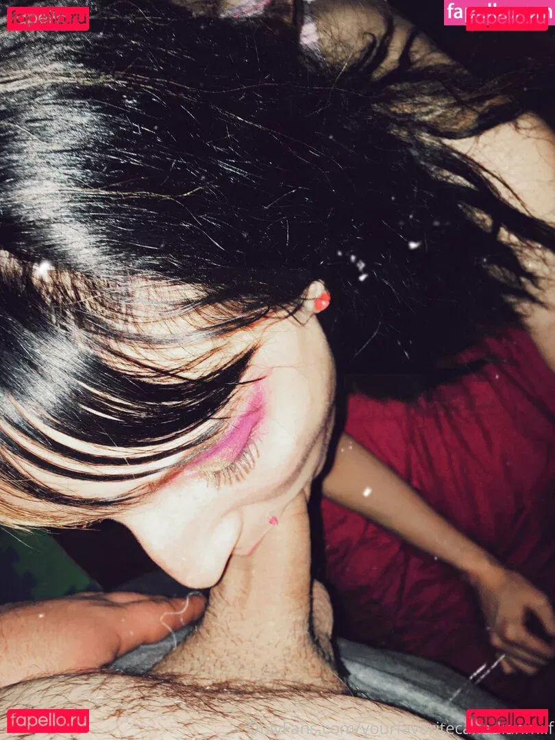 yourfavoritecanadianmilf Onlyfans Photo Gallery 