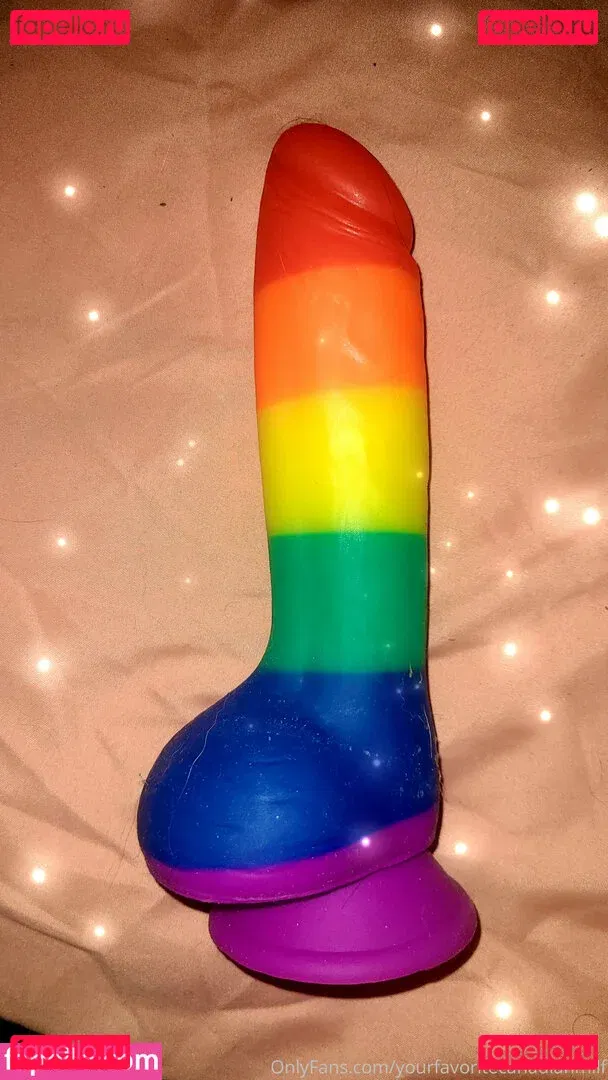 yourfavoritecanadianmilf Onlyfans Photo Gallery 