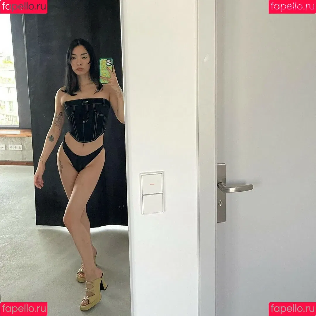 Rina Sawayama Onlyfans Photo Gallery 