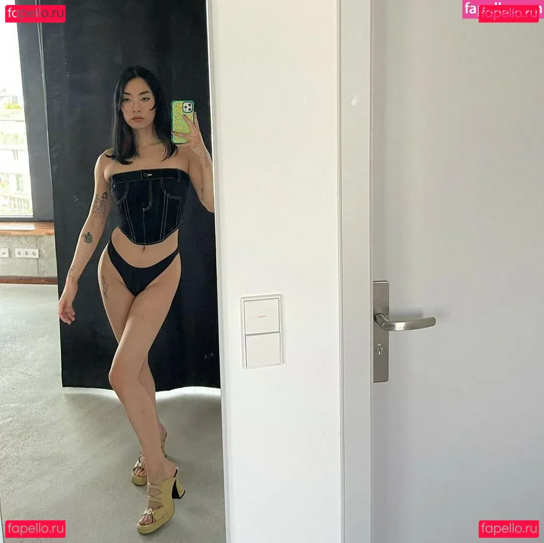 Rina Sawayama Onlyfans Photo Gallery 