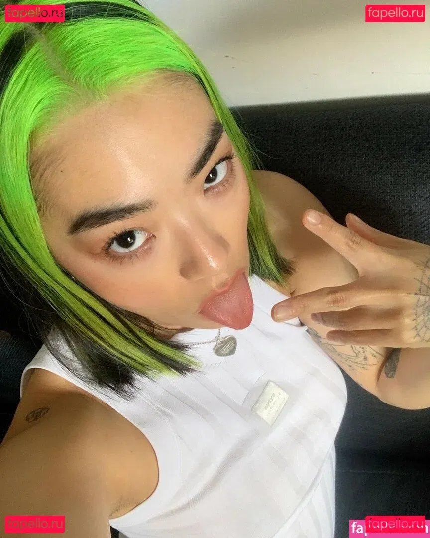 Rina Sawayama Onlyfans Photo Gallery 