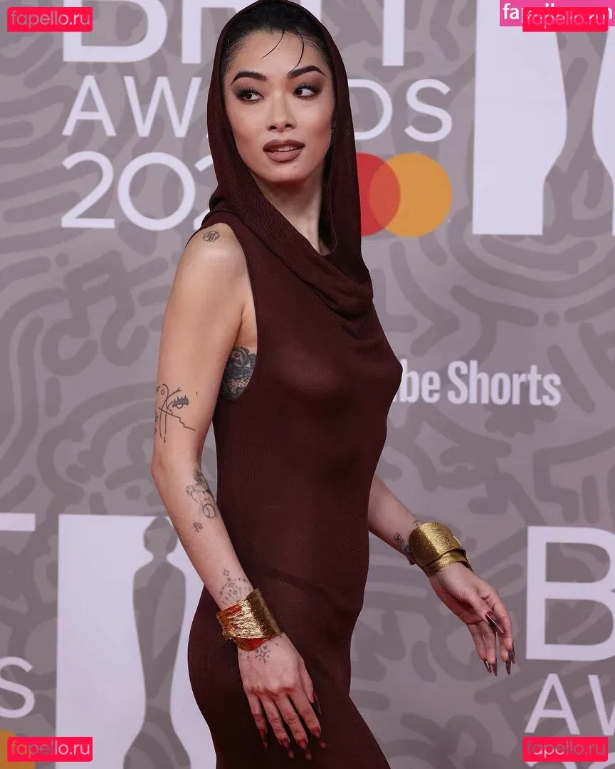 Rina Sawayama Onlyfans Photo Gallery 