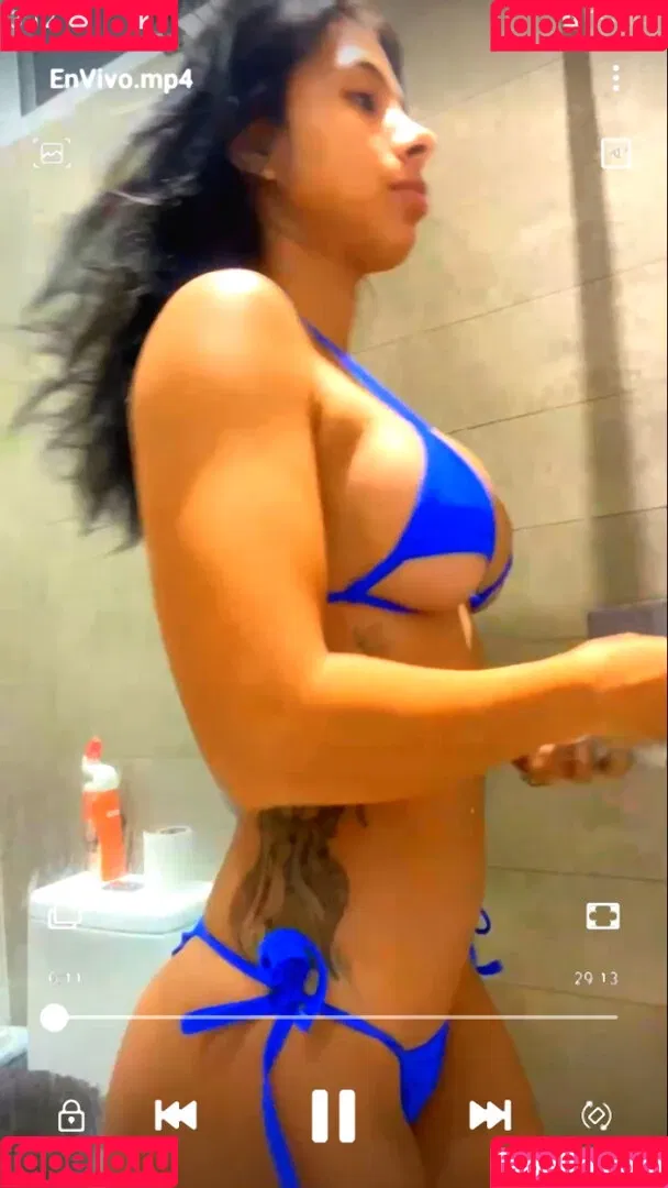 Jennifer Ponce Onlyfans Photo Gallery 