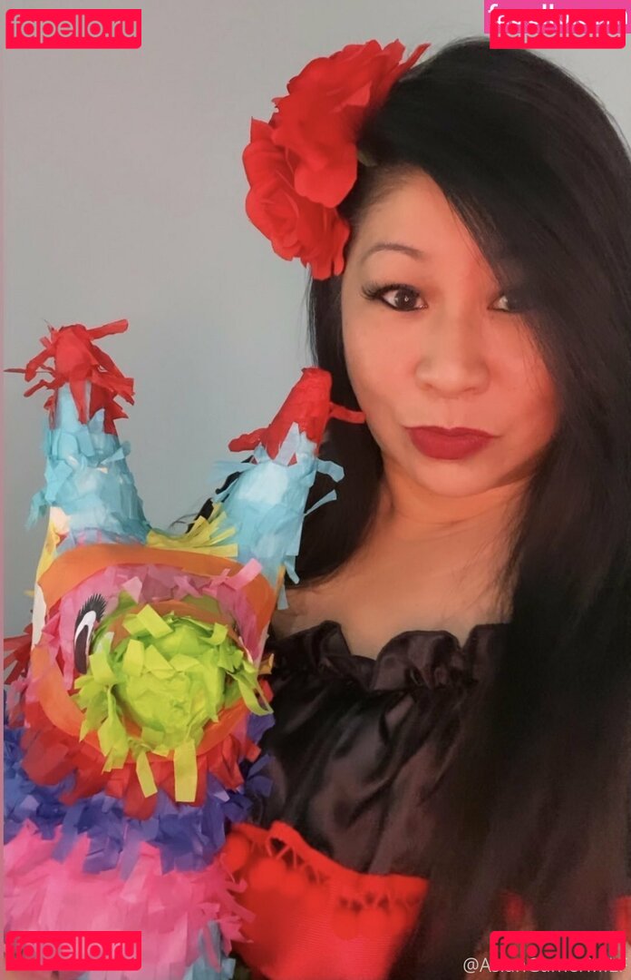 asiangamermilf Nude Onlyfans Photo 12