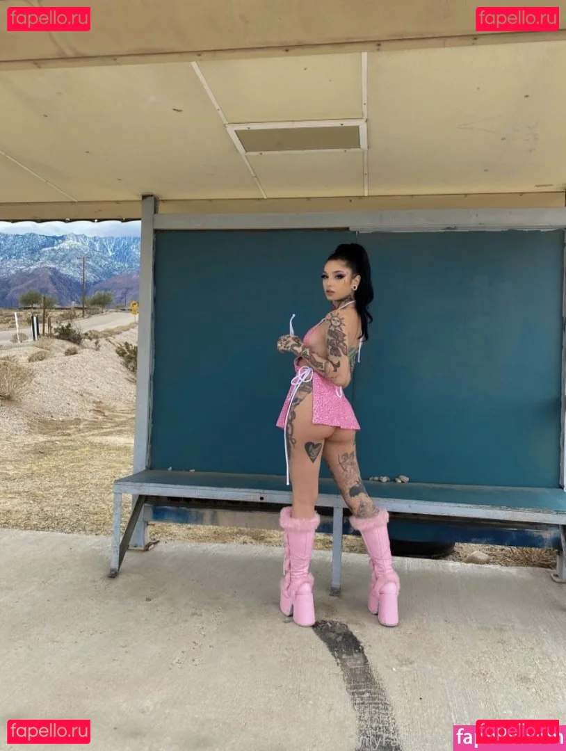 Tay W Onlyfans Photo Gallery 