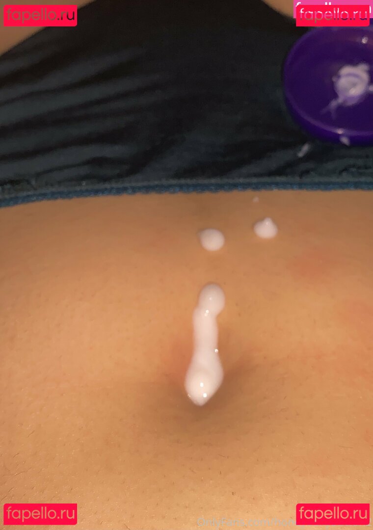 honeybellybutton2 Onlyfans Photo Gallery 