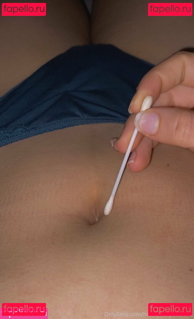 honeybellybutton2 Onlyfans Photo Gallery 