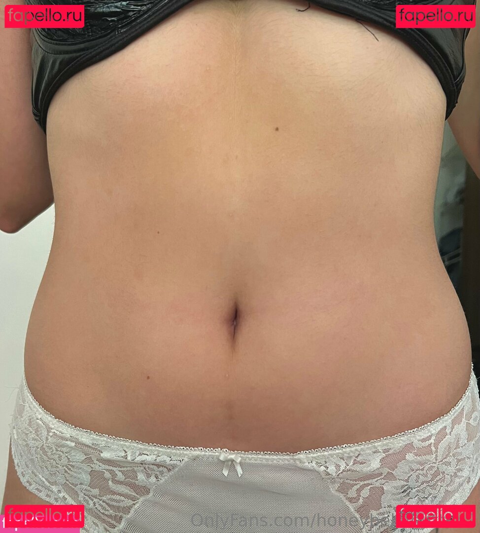honeybellybutton2 Onlyfans Photo Gallery 