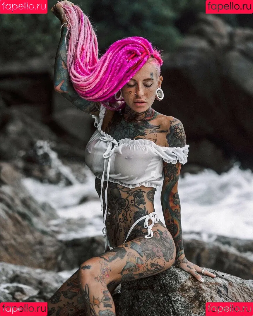 Bantik Boy Onlyfans Photo Gallery 