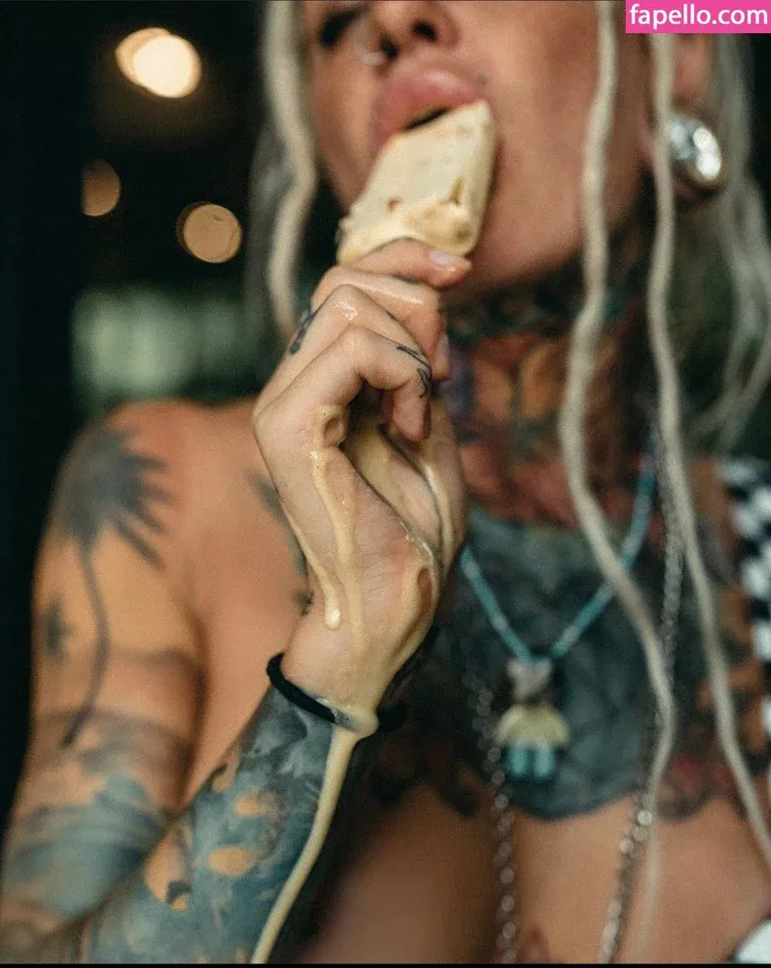 Bantik Boy Onlyfans Photo Gallery 