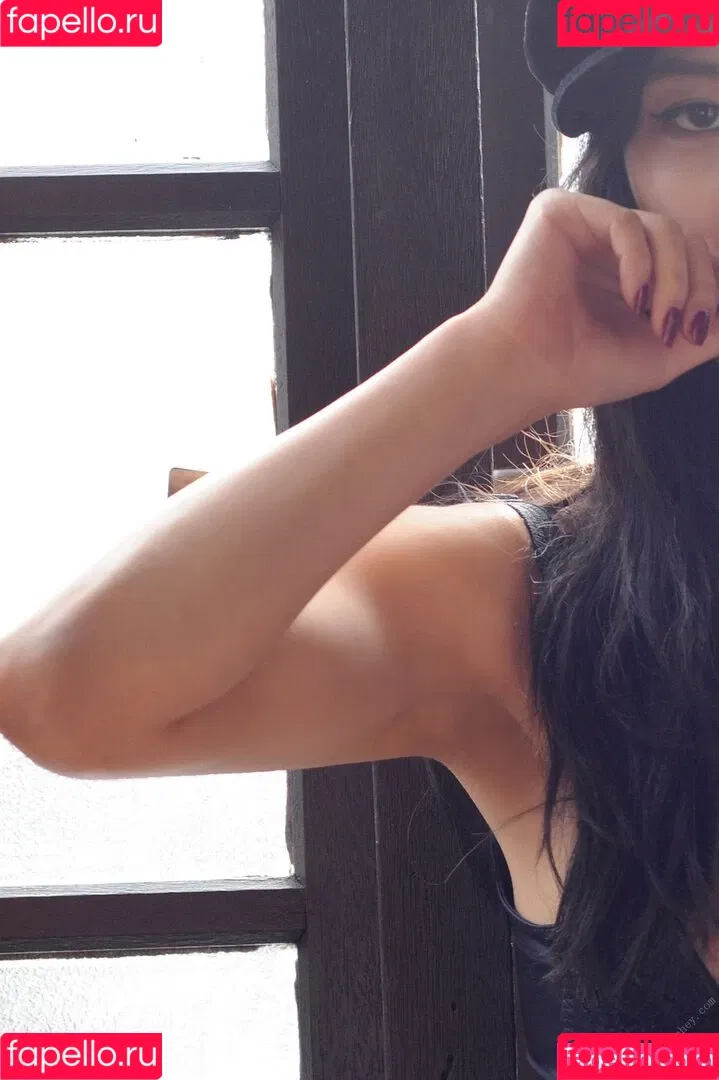 Bambi Watanabe Onlyfans Photo Gallery 