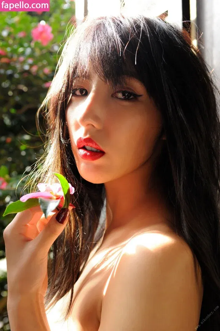 Bambi Watanabe Onlyfans Photo Gallery 