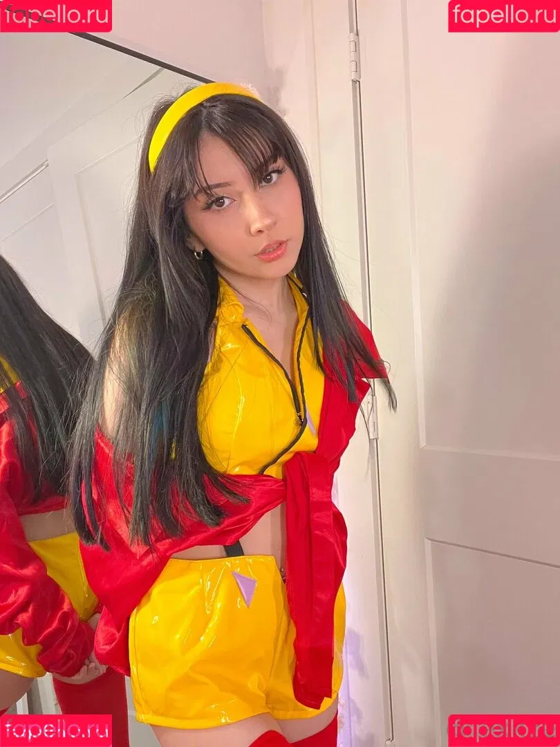 jasminealyahh Onlyfans Photo Gallery 