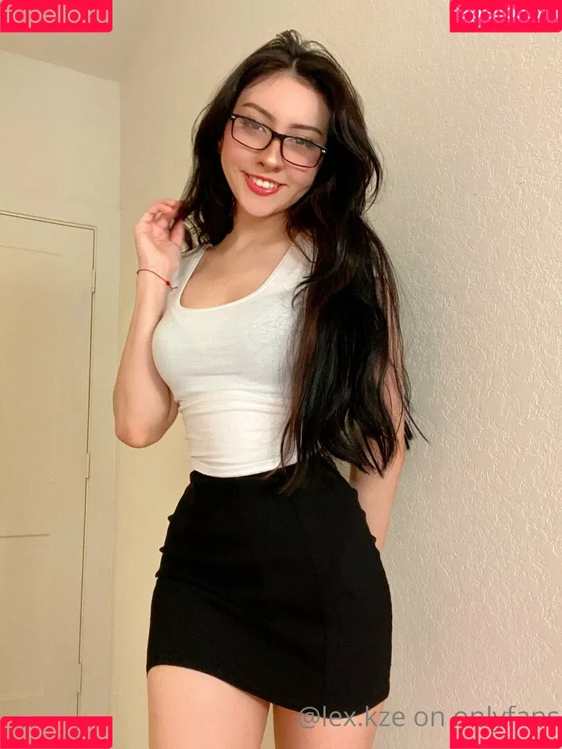 jasminealyahh Onlyfans Photo Gallery 