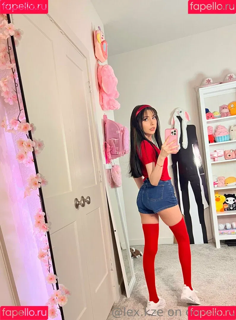 jasminealyahh Onlyfans Photo Gallery 