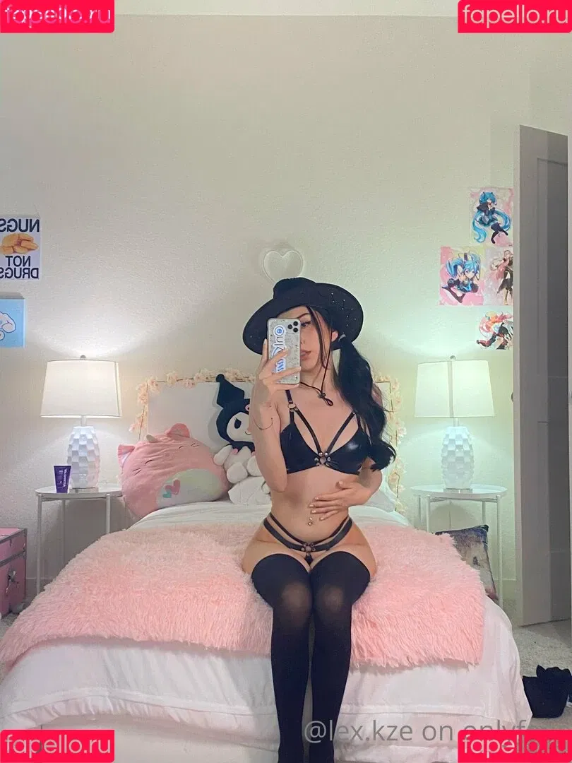 jasminealyahh Onlyfans Photo Gallery 