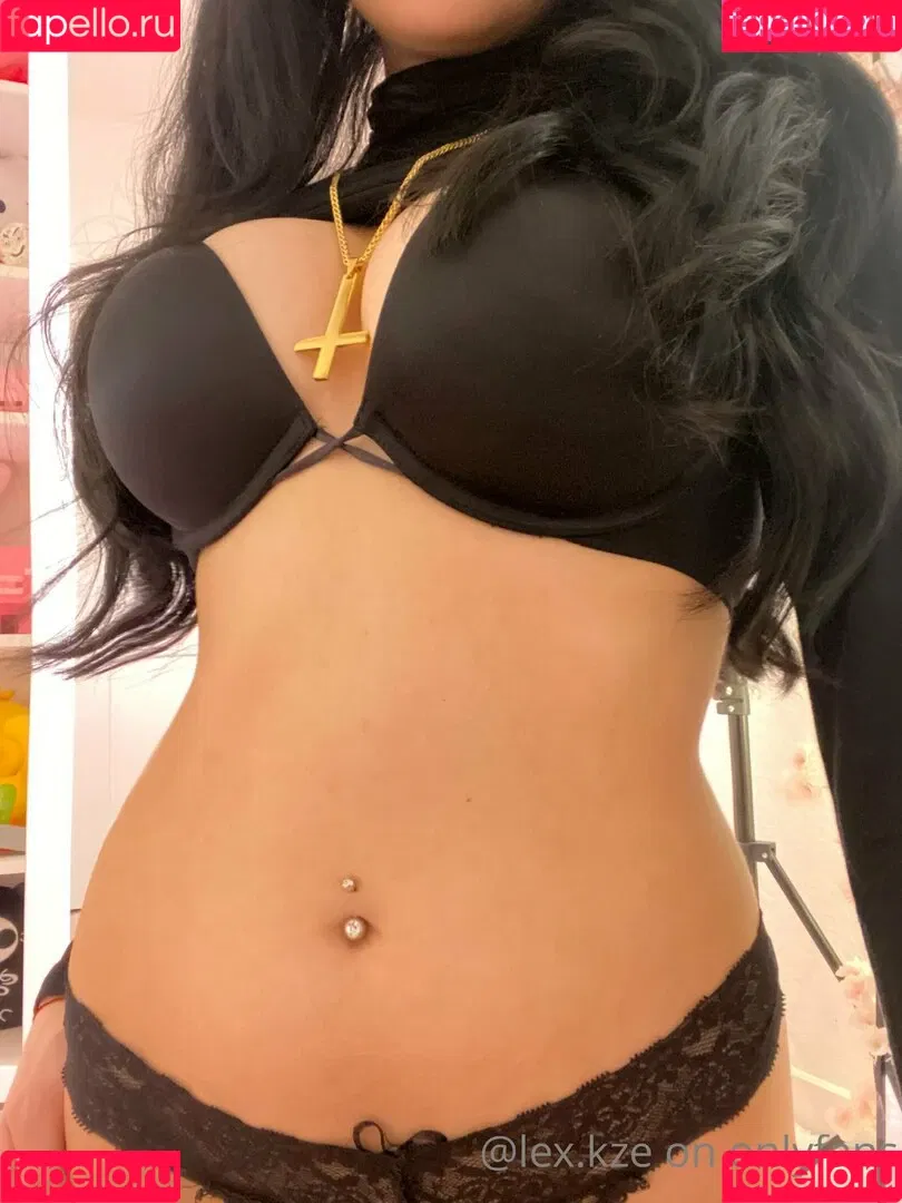 jasminealyahh Onlyfans Photo Gallery 